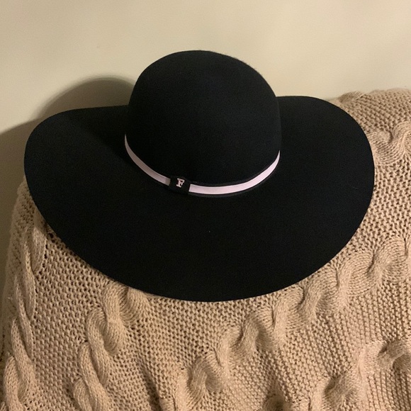 French Connection Accessories - French connection fall wool floppy hat